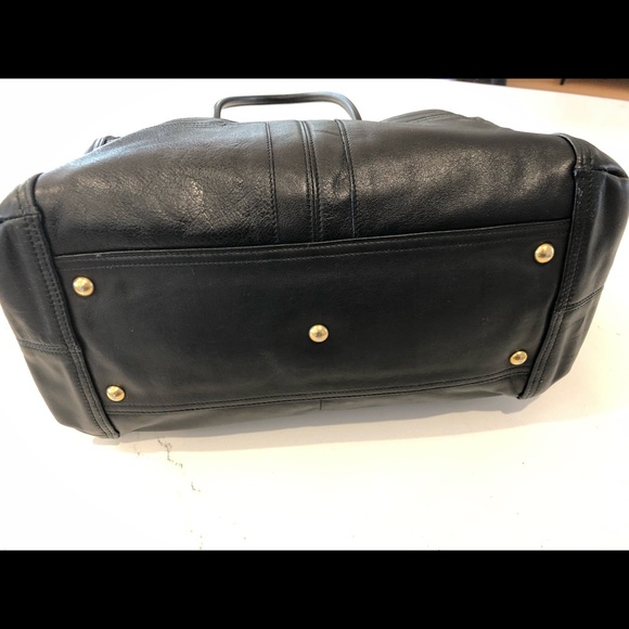 Yves Saint Laurent handbag - Picture 4 of 10